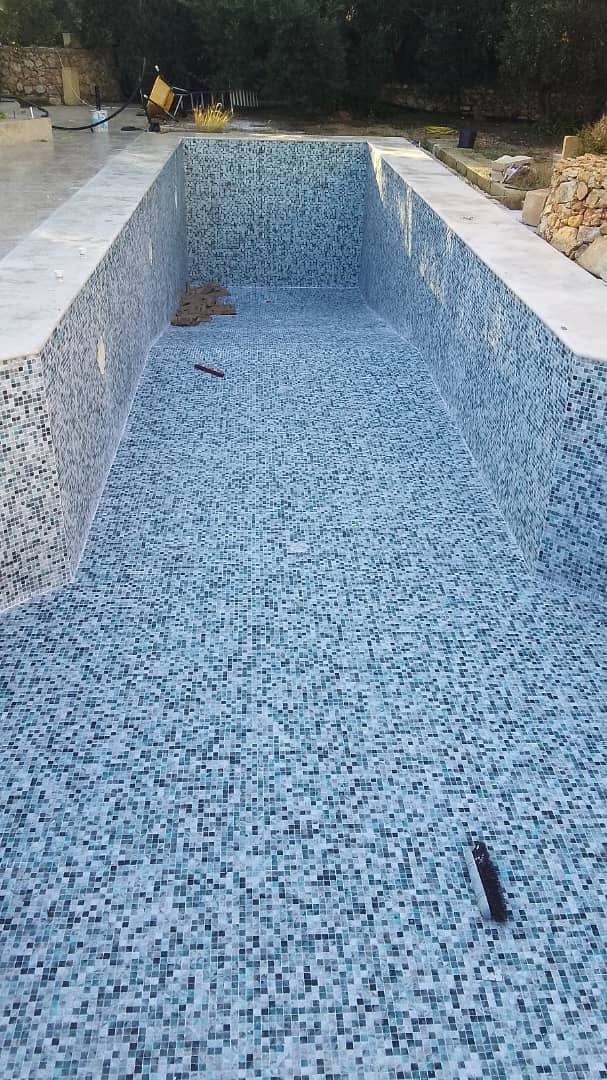 Pools & Mosaic Works, 1